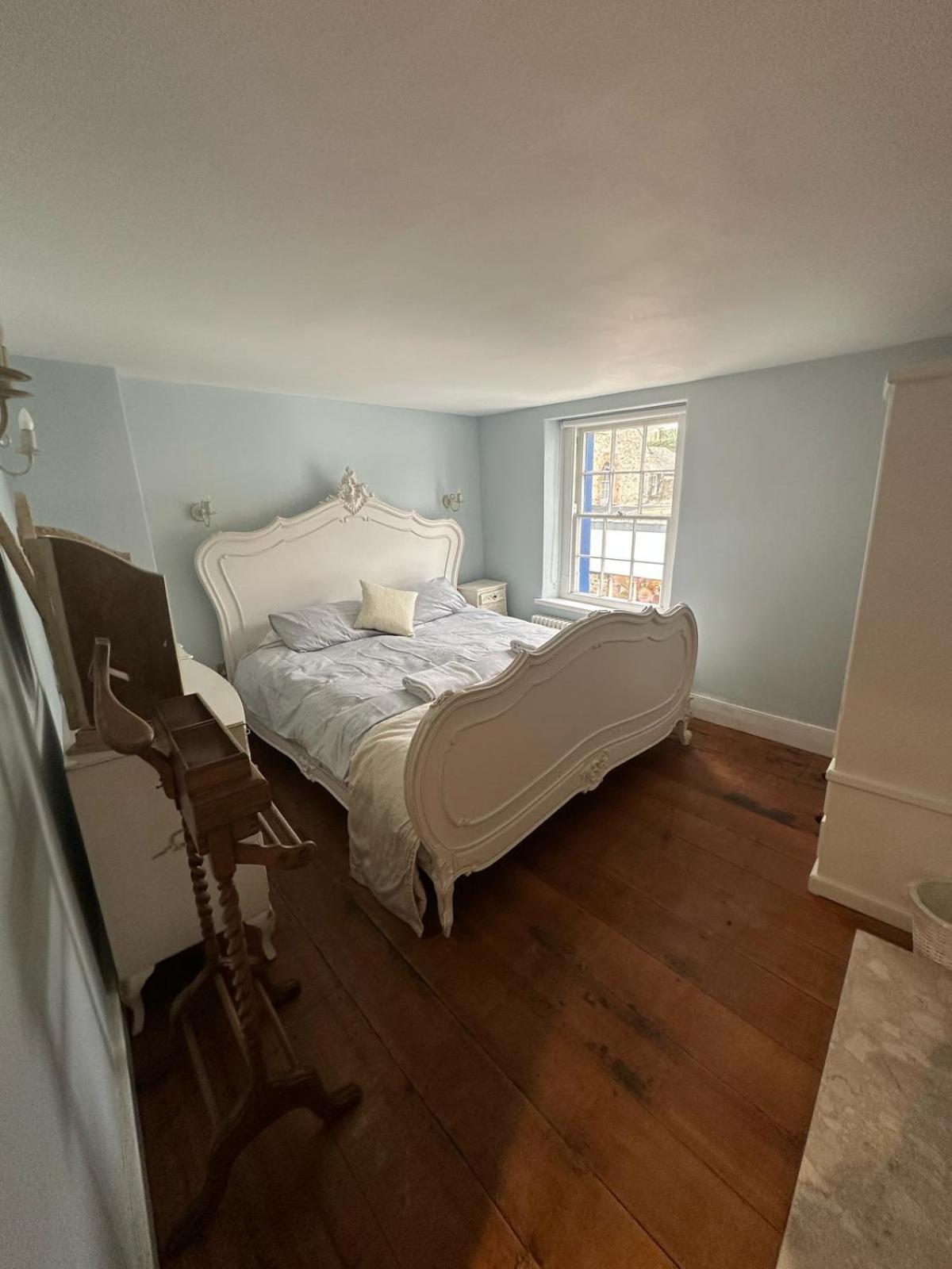 Little Monmouth 4 Bedroom Cottage, Old Town Lyme Regis, Dog Friendly And Parking Esterno foto